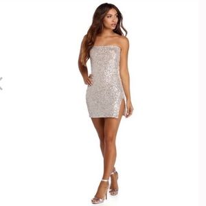 Windsor Dresses - Silver Sequin Mini Bodycon Dress Windsor Dresses - Silver Sequin Mini Bodycon Dress